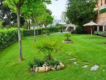 mantenimiento jardines comunitarios